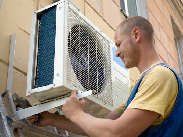 Installazione-climatizzatori-economici-modena